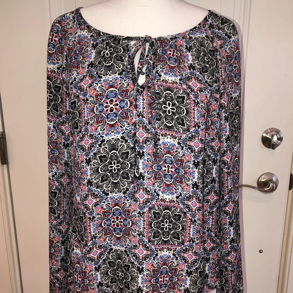 Stoosh women’s shirt size S